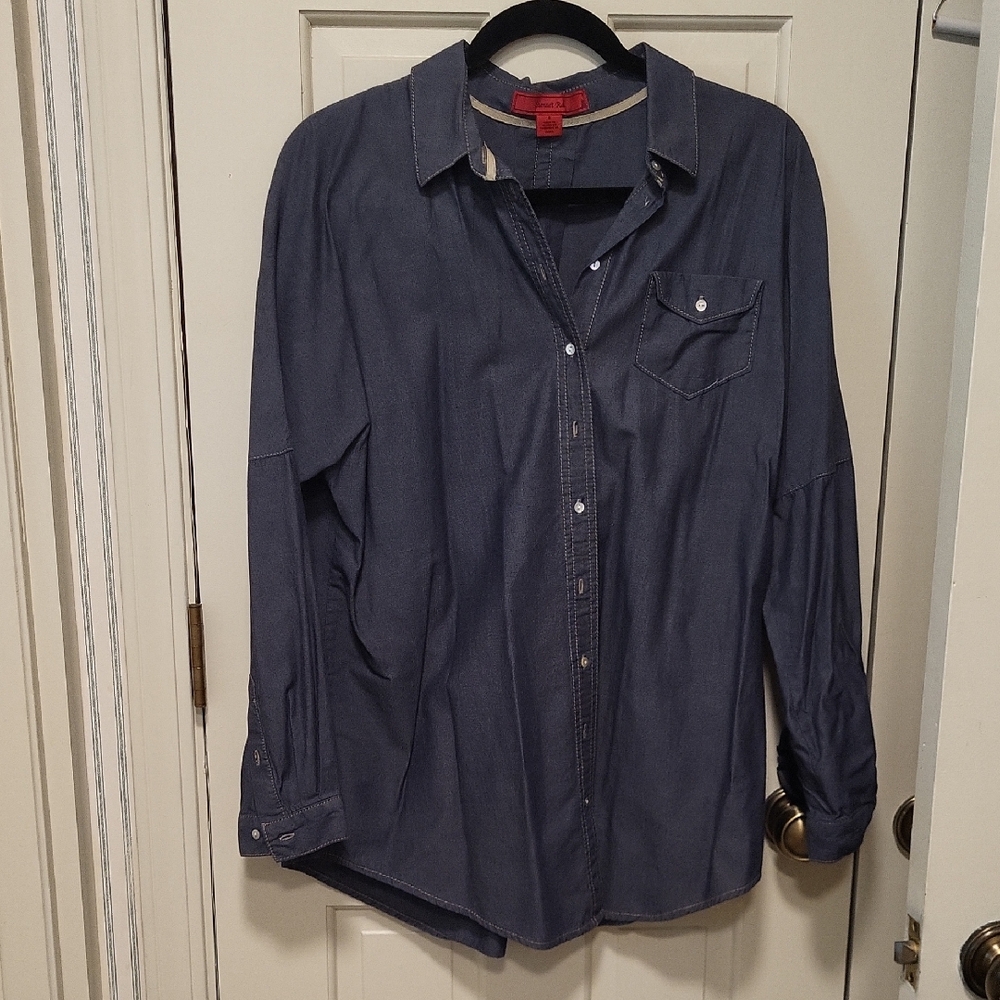 Stylish Charcoal Button-Up Blouse
